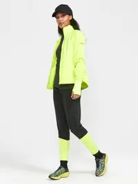 1908725-999851_ADV Essence Training Pants W_Closeup5.jpg